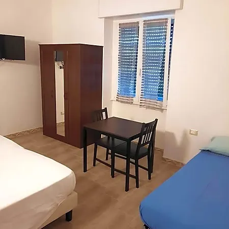 Bed and Breakfast Confine *